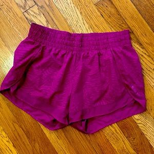 Athleta Mesh Racer Run Short 4”